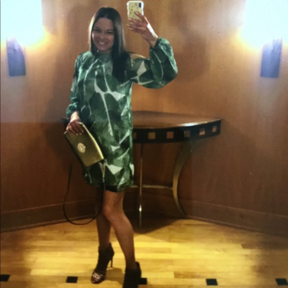 Gorgeous palm leave chiffon cold shoulder dress